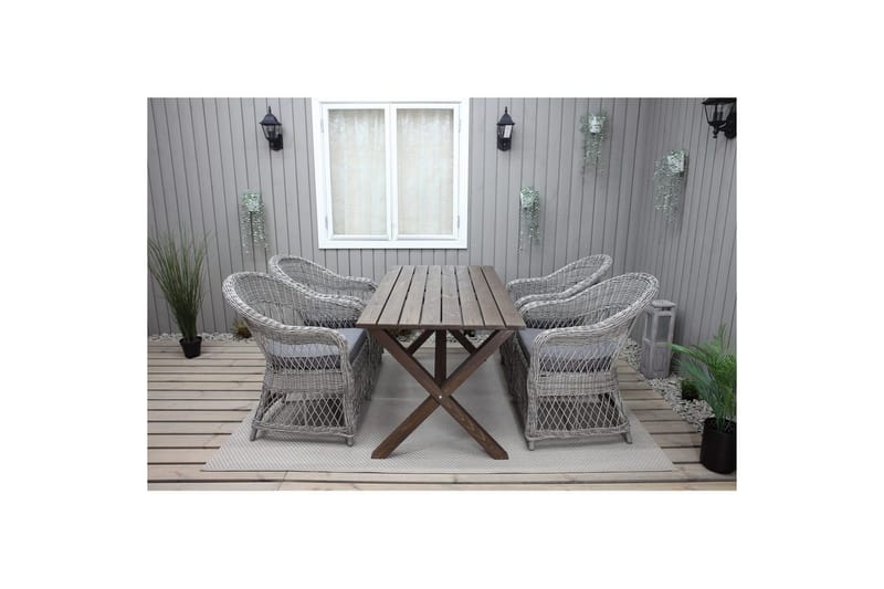 Udendørs møbelgruppe 150 cm Bord & 4 Merida grå stole Brun - Brun - Havemøbler - Udendørsgruppe - Havesæt