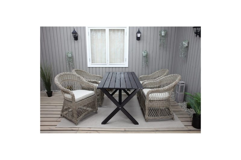 Udendørs møbelgruppe 150 cm Bord & 4 Merida naturel stole Sort - Sort - Havemøbler - Udendørsgruppe - Havesæt