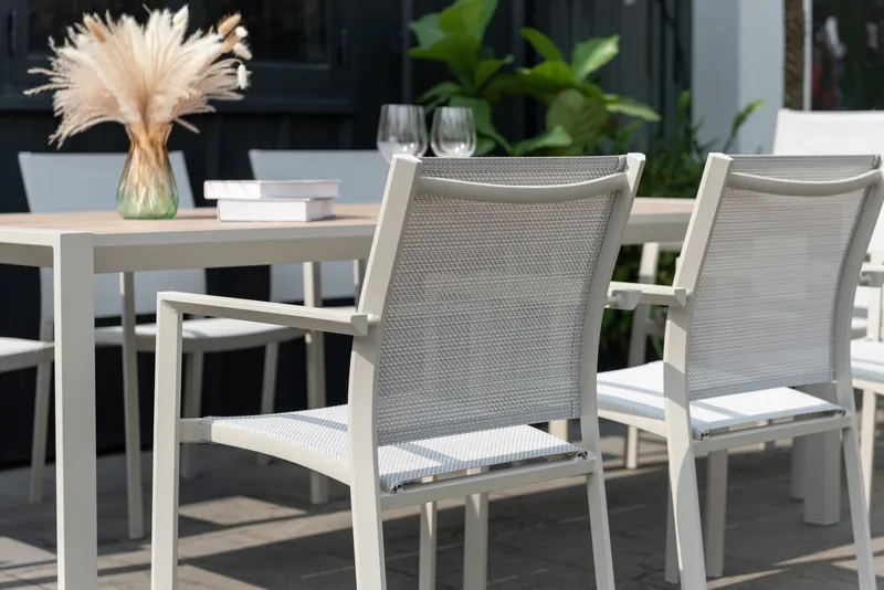 Urbanite Spisegruppe Udendørs 205 cm 8 Lænestole - Grå - Havemøbler - Udendørsgruppe - Havesæt