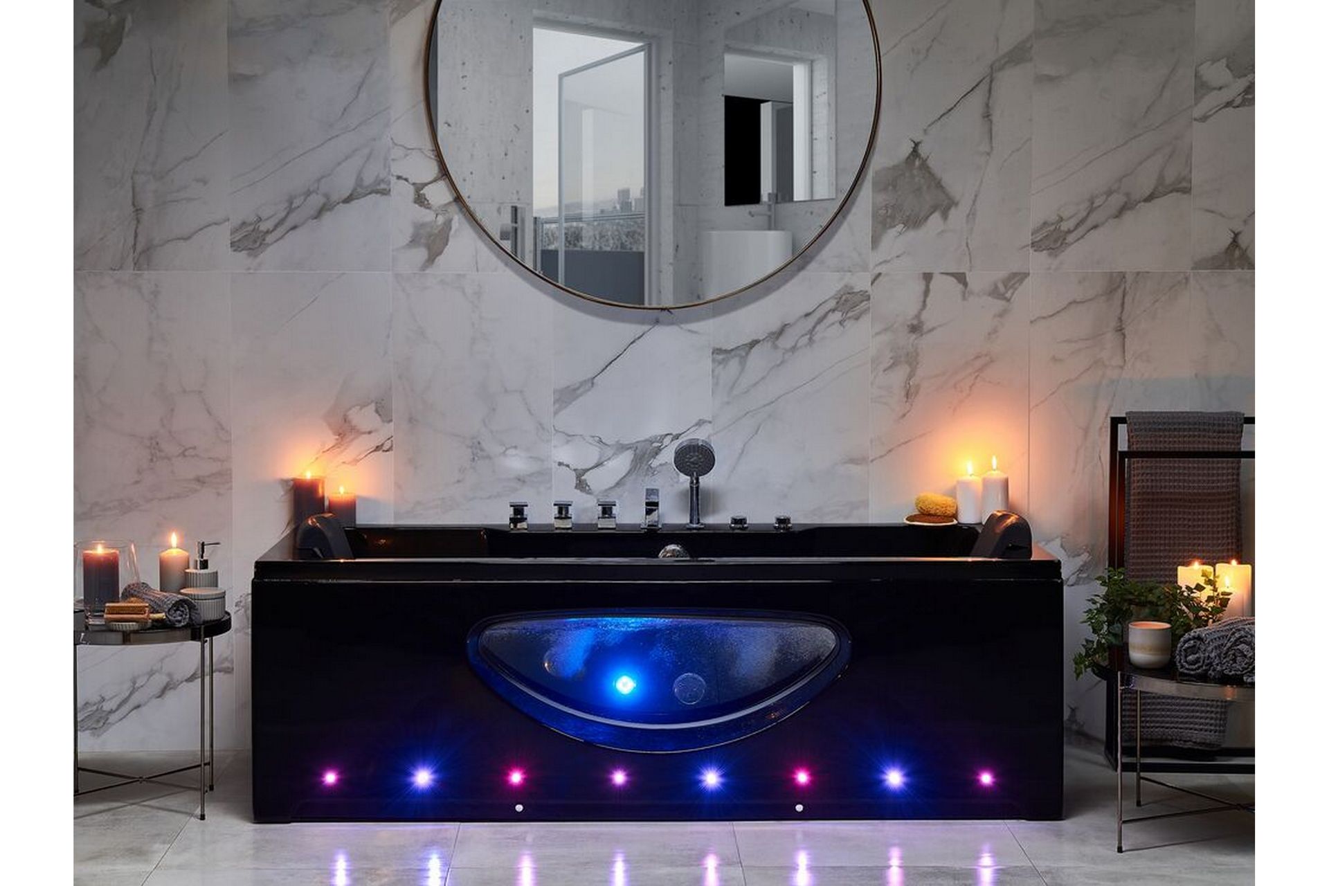 Badekar med LED 170 x 80 cm Sort HAWES - Sort - Hus & renovering - Køkken & bad - Badeværelse - Badekar
