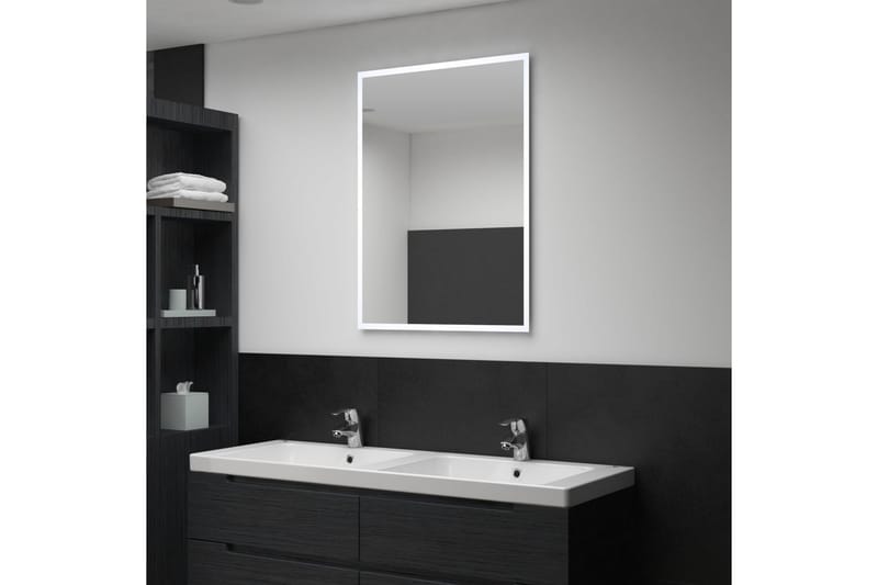 badeværelsesspejl med LED 60 x 80 cm - Sølv - Badeværelsesspejl - Badeværelsesspejl med belysning
