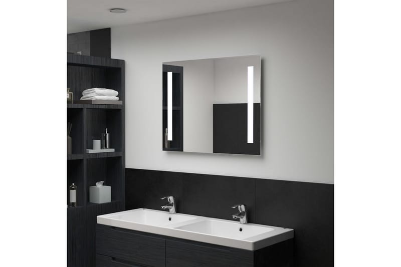 badeværelsesspejl med LED 80 x 60 cm - Sølv - Badeværelsesspejl - Badeværelsesspejl med belysning
