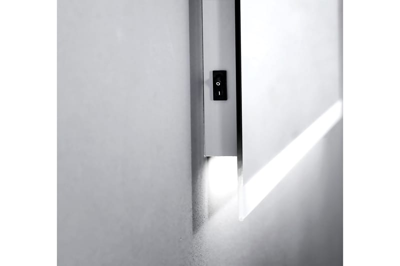 Lannabruk Badeværelsesspejl 70 cm LED-belysning - Badeværelsesspejl - Badeværelsesspejl med belysning
