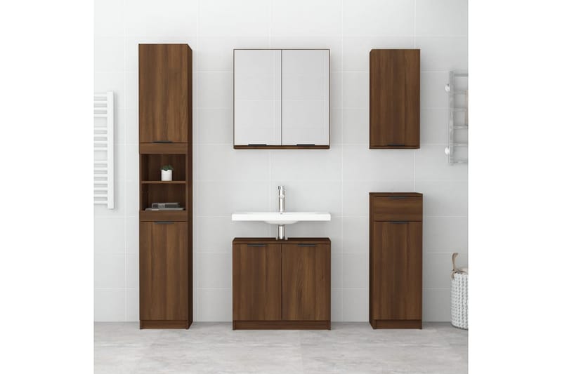 beBasic badeværelsesskab 64,5x33,5x59 cm konstrueret træ brun egetræ - Brun - Badeværelsesskab