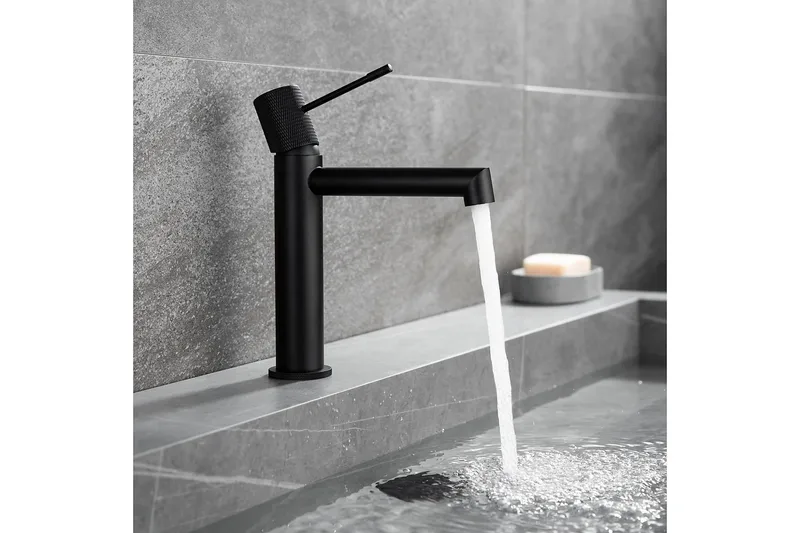 Tvättställsblandare Bathlife Svart - Hus & renovering - Køkken & bad - Badeværelse - Blandingsbatterier & vandhaner - Håndvaskarmatur