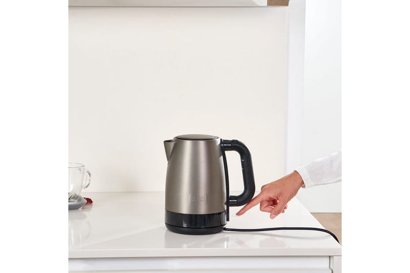 Elkedel Black+Decker 2200W 1,7L Børstet Rustfrit Stål - Sølv - Husholdning - Madlavning & Bagning - Køkkenudstyr