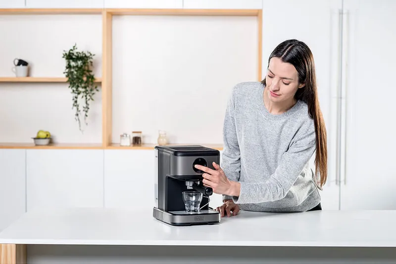 Espressomaskine Black+Decker 20 bar - Grå - Husholdning - Madlavning & Bagning - Køkkenudstyr