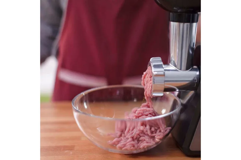 Kødhakker Black+Decker 1000W - Grå - Husholdning - Madlavning & Bagning - Køkkenudstyr