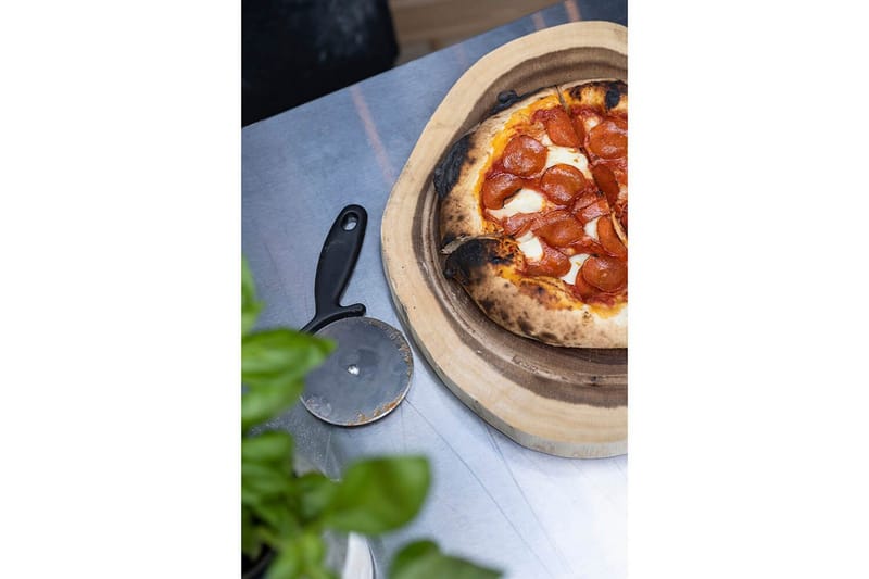 Pizzaskærer Mustang - Sølv - Husholdning - Madlavning & Bagning - Køkkenknive