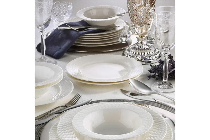 Adine Porcelæn Middagsservice 24 Dele Porcelæn - Hvid - Husholdning - Servering & opdækning - Porcelæn