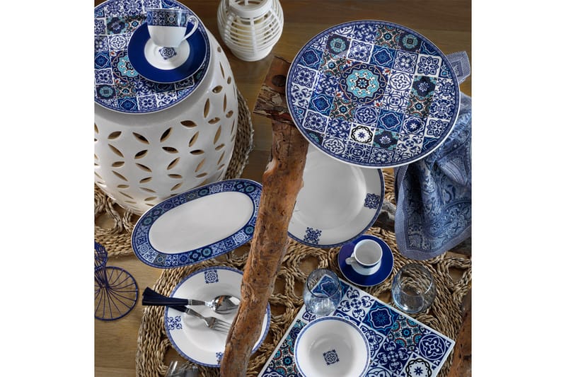 Adine Porcelæn Middagsservice 24 Dele Porcelæn - Hvid/Blå - Husholdning - Servering & opdækning - Tallerkener