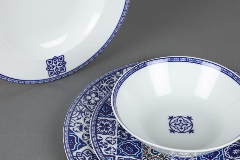 Adine Porcelæn Middagsservice 24 Dele Porcelæn - Hvid/Blå - Husholdning - Servering & opdækning - Tallerkener