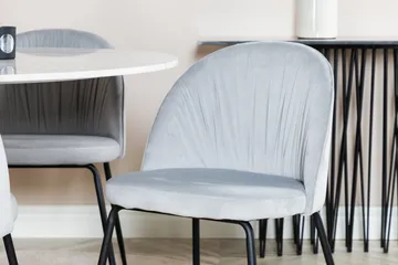 Admira rundt spisebordssæt 106 cm i marmor inkl. 4 Foyos stole - Hvid/Sort/Grå - Møbler - Borde - Spisebordssæt