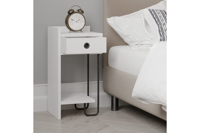 Sirius Nattbord 32x30 cm Hvit - Hanah Home - Møbler - Borde - Aflastningsbord - Sengebord