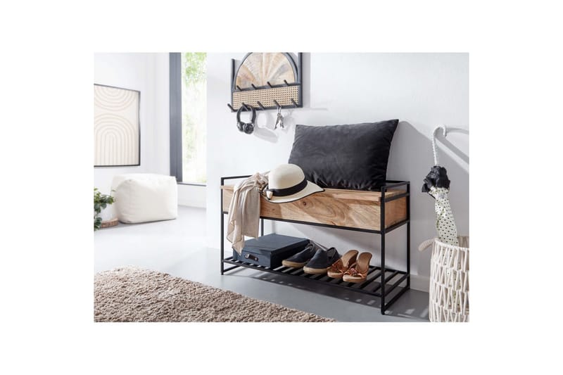Bænk Wohnling industrielt look med stor opbevaringsplads i massivt træ og åben skohylde Beige - Beige - Møbler - Borde - Aflastningsbord - Lampebord