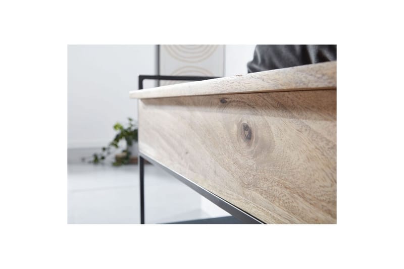 Bænk Wohnling industrielt look med stor opbevaringsplads i massivt træ og åben skohylde Beige - Beige - Møbler - Borde - Aflastningsbord - Lampebord