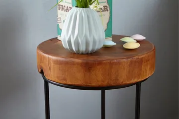 Angiv sidebord 28 cm - Træ / natur - Møbler - Borde - Aflastningsbord - Bakkebord & små borde