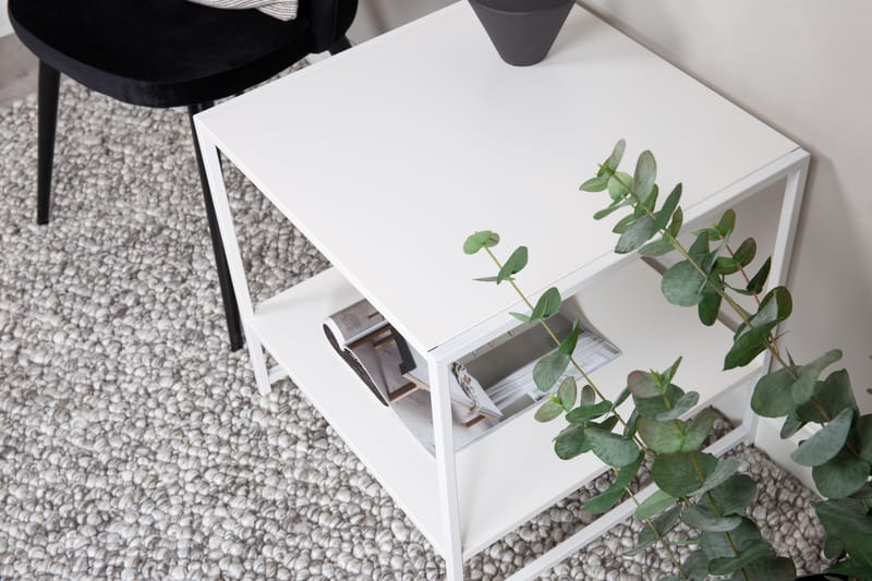 Kort sidebord med hylde Hvid - Lampebord - Bakkebord & små borde