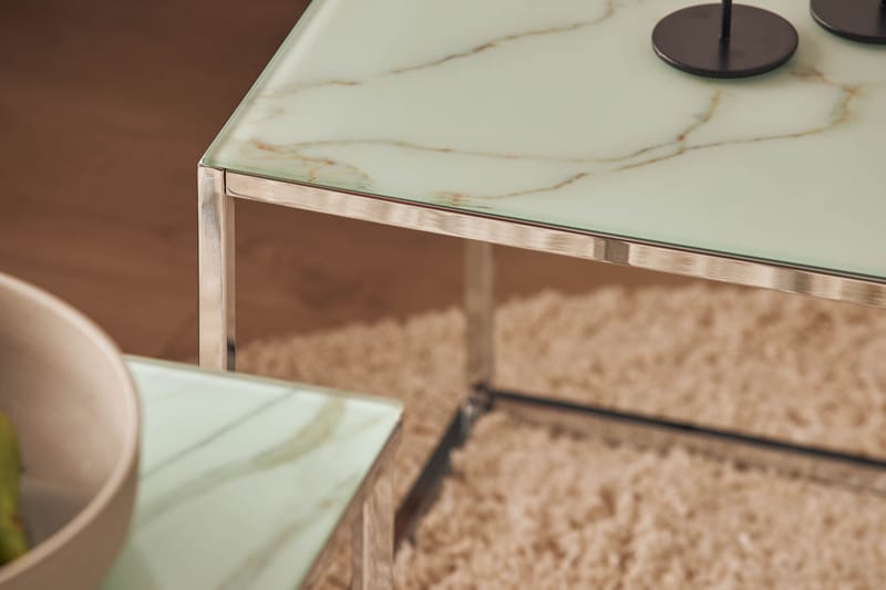 Nelly Sidebord 45 cm - Hvid/Krom - Møbler - Borde - Aflastningsbord - Bakkebord & små borde