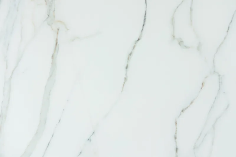 Nelly Sidebord 45 cm - Hvid/Krom - Møbler - Borde - Aflastningsbord - Bakkebord & små borde