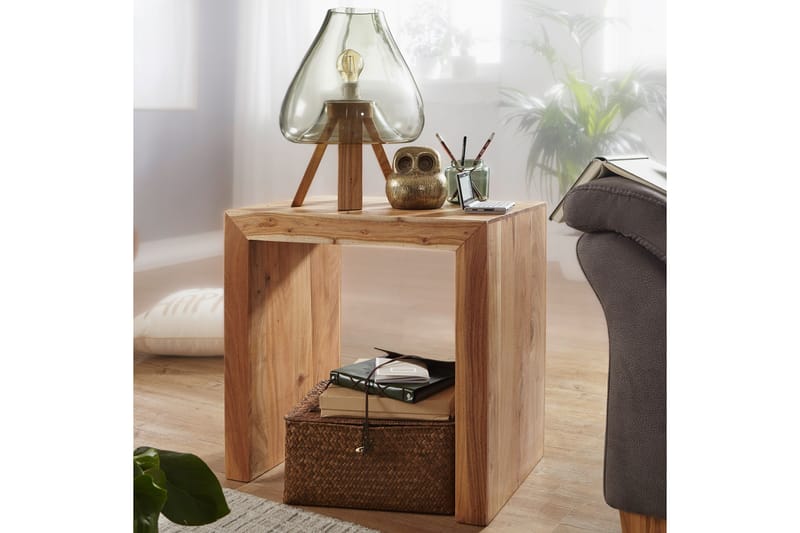 Pranika Sidebord 60 cm - Træ / natur - Møbler - Borde - Aflastningsbord - Bakkebord & små borde