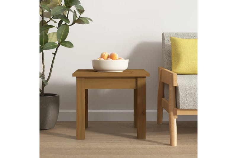 beBasic sofabord 35x35x30 cm massivt fyrretræ gyldenbrun - Brun - Lampebord - Bakkebord & små borde