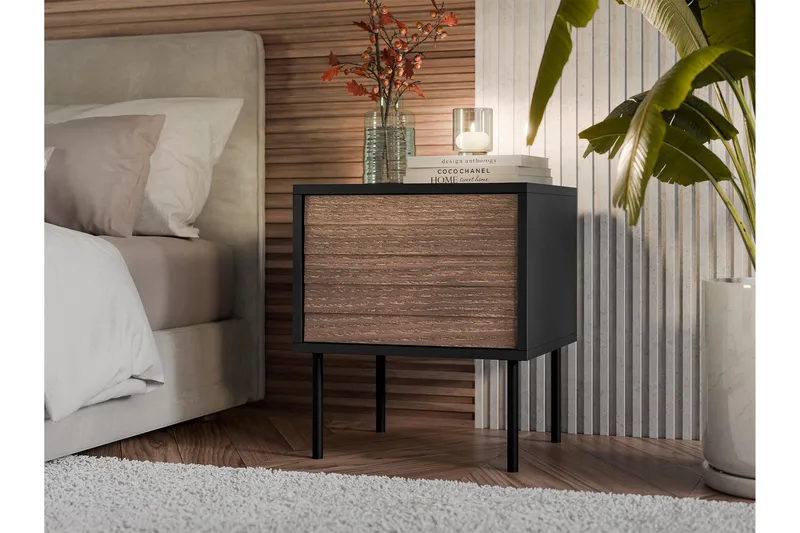 Belonger Natbord 45 cm - Sort/Valnød - Møbler - Borde - Aflastningsbord - Sengebord