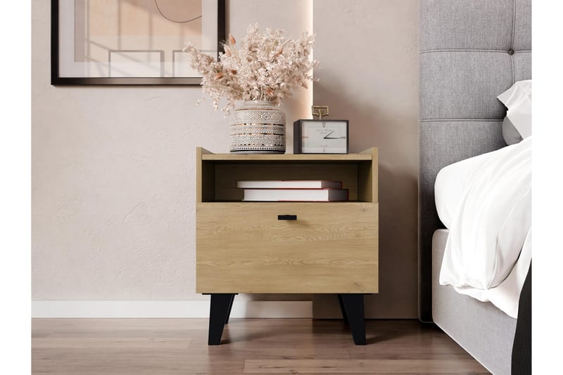 Betsi Sengebord 51 cm - Møbler - Borde - Aflastningsbord - Sengebord
