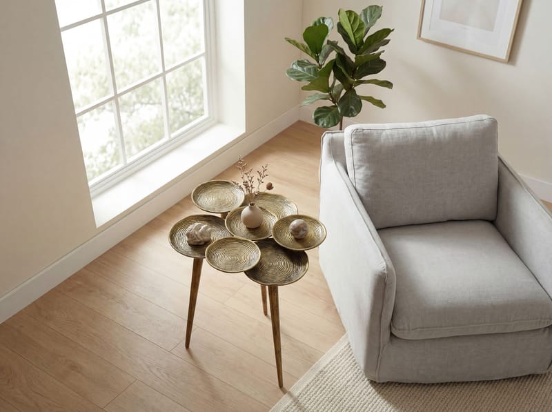 Denvor rundt sidebord 46 cm i aluminium - guld - Møbler - Borde - Aflastningsbord - Lampebord