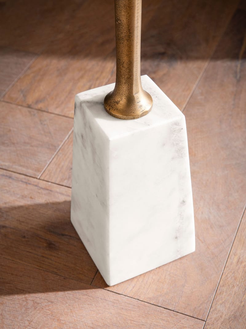Eliilo Sidebord 34 cm - antikguld og hvid marmor - Møbler - Borde - Aflastningsbord - Konsolbord & sidebord