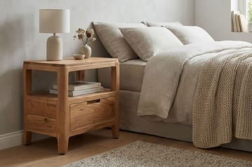 Kelira natbord 45 cm - Varm lysebrun - Møbler - Borde - Aflastningsbord - Sengebord