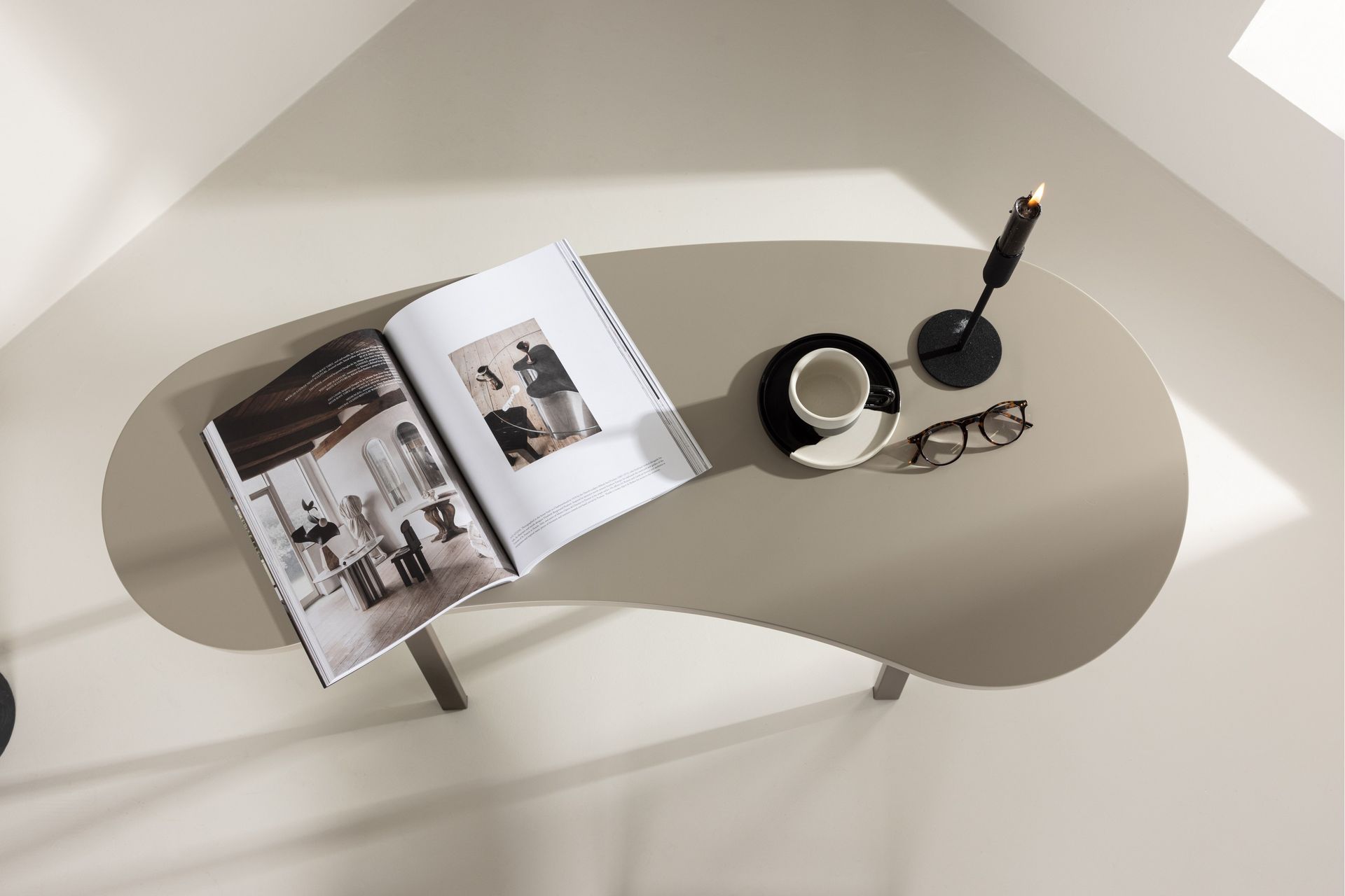 Holmestrand Skænk 115x50 cm - Beige - Møbler - Borde - Aflastningsbord - Konsolbord & sidebord