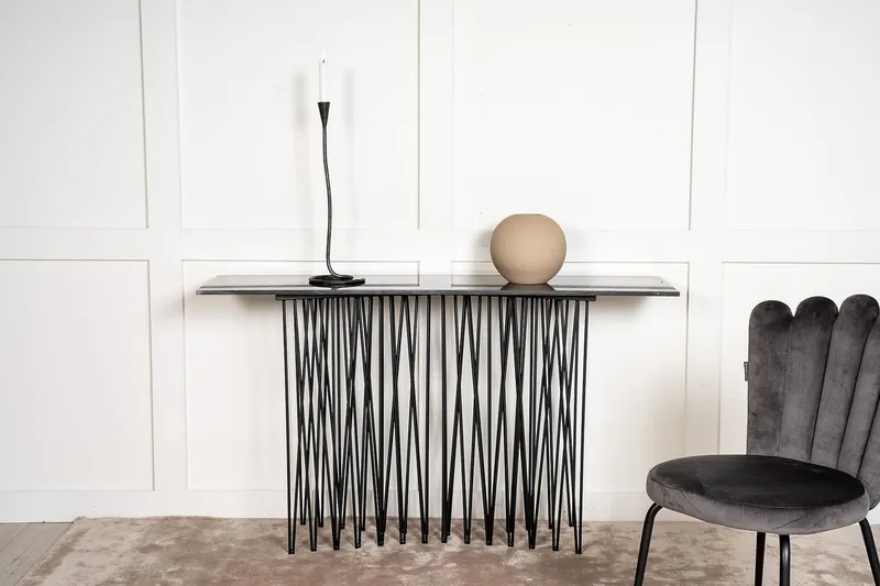 Stone Aflastningsbord 130 cm - Sort - Møbler - Borde - Aflastningsbord - Konsolbord & sidebord