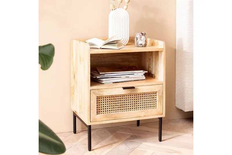 Natbord Wohnling Massivt Mangotræ med 1 Skuffe En Opbevaringsbakke med Wienerflet - Møbler - Borde - Aflastningsbord - Sengebord
