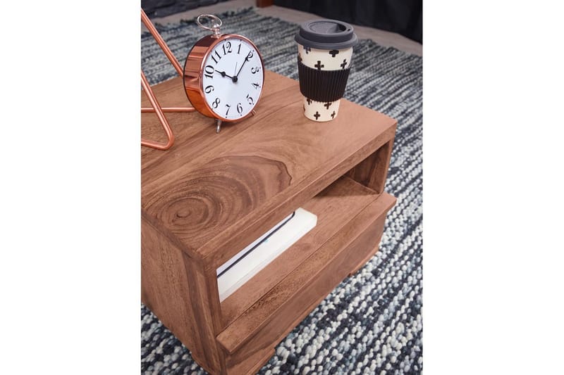 Natbord Wohnling Massivt træ med skuffe og hylde i et lavt design i landhusstil Akacietræ - Akacietræ - Møbler - Borde - Aflastningsbord - Sengebord