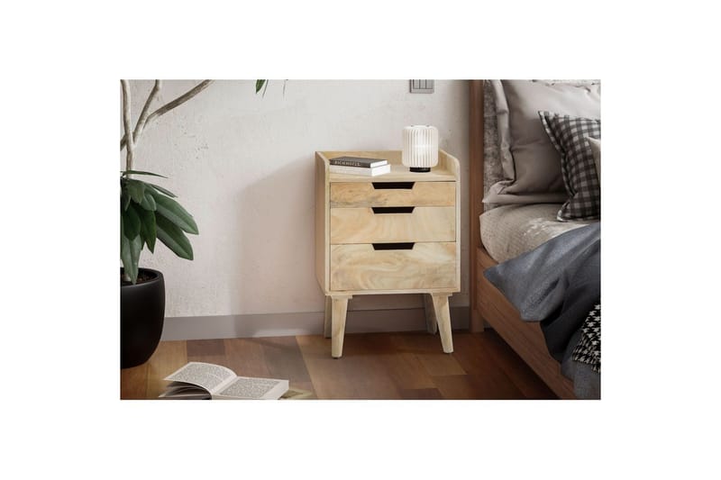 Natbord Wohnling Moderne look med 3 skuffer lavet af massivt mangotræ en opbevaringshylde - Møbler - Borde - Aflastningsbord - Sengebord