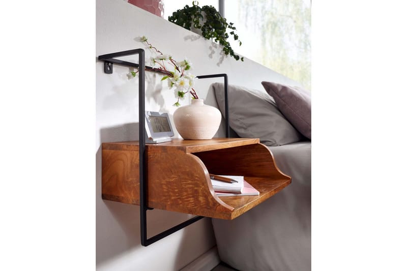 Natbord Wohnling Vægmonteret konsol lavet af massivt mangotræ med hylde, industriel - Møbler - Borde - Aflastningsbord - Sengebord