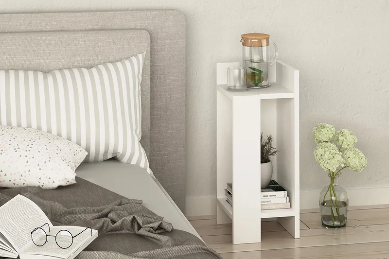 Decorta Sengebord 27 cm med Opbevaring Hylder + Låger Højre - Hvid - Møbler - Borde - Aflastningsbord - Sengebord