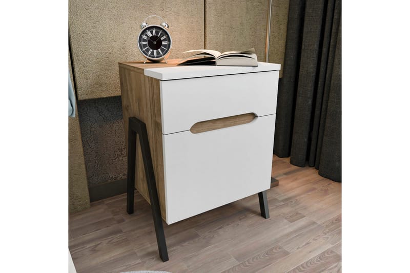 Desgrar Sengebord 45x63,5 cm - Brun - Møbler - Borde - Aflastningsbord - Sengebord