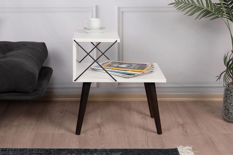 Kaysie Retro Sengebord 50 cm, Opbevaring med Hylder - Hvid - Møbler - Borde - Aflastningsbord - Sengebord