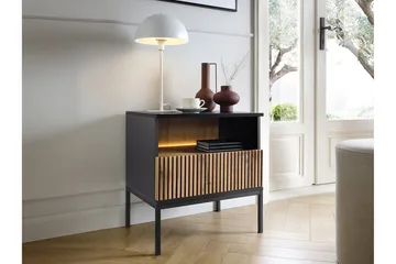 Klinkerville Sengebord 54 cm - Sort - Møbler - Borde - Aflastningsbord - Sengebord