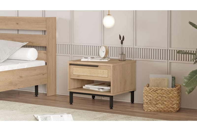Liyakat Sengebord 53,6 cm - Oak - Møbler - Borde - Aflastningsbord - Sengebord