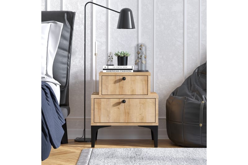 Natbord Eg - Møbler - Borde - Aflastningsbord - Sengebord
