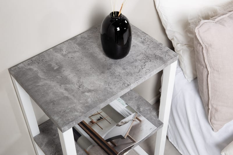 Rise Natbord 30 cm - Hvid - Møbler - Borde - Aflastningsbord - Sengebord