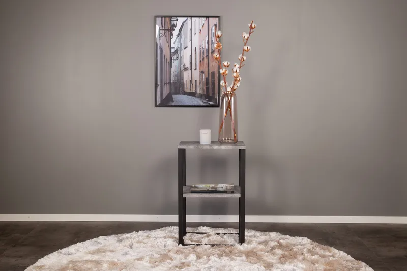 Rise Smalt Sengebord 45 cm med Opbevaring i Træ med Metalstativ - Betongrå - Møbler - Borde - Aflastningsbord - Sengebord