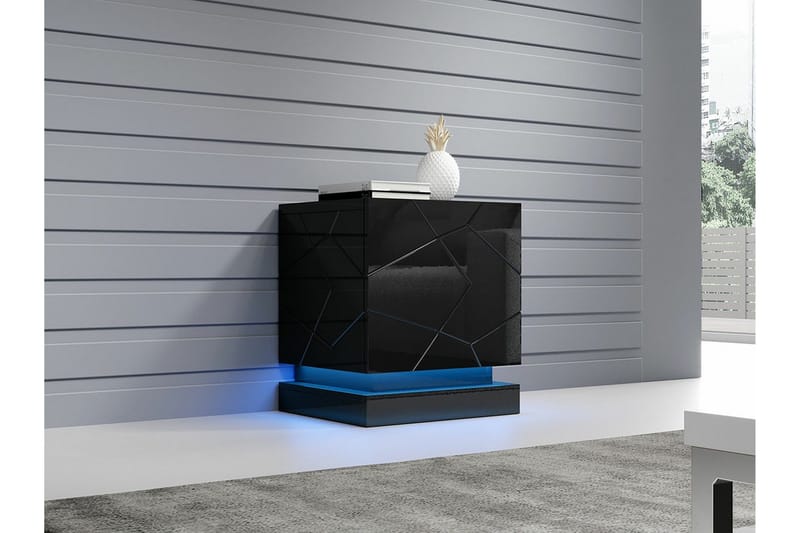 Strontian Sängbord 46 cm Scandinavian Choice Black - Møbler - Borde - Aflastningsbord - Sengebord