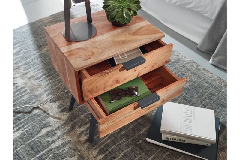 Willowdale Sengebord 47 cm - Brun / sort - Møbler - Borde - Aflastningsbord - Sengebord
