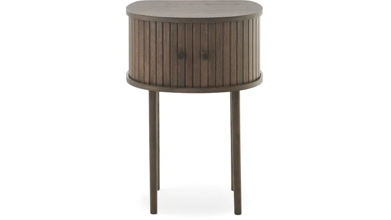 Sengebord Yngvar H68 cm - Brunlakeret eg - Møbler - Borde - Aflastningsbord - Sengebord
