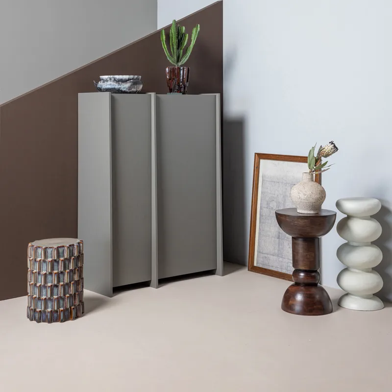 Sidebord Emel 40 cm rundt - Mørkebrun - Møbler - Borde - Aflastningsbord - Lampebord