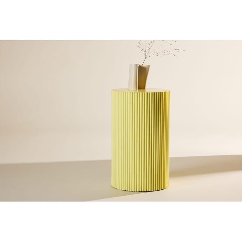 Sidebord Lenox - Gul - Møbler - Borde - Aflastningsbord - Lampebord